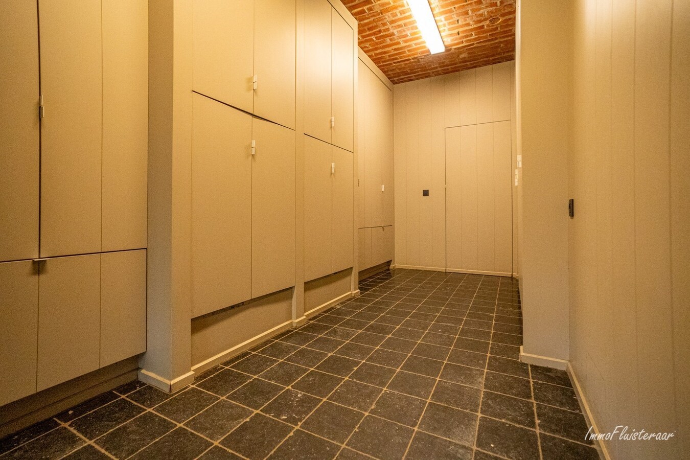 Charming farmhouse with horse breeding on approx. 4.5 ha/11,12 acres in Herentals (Antwerp) 