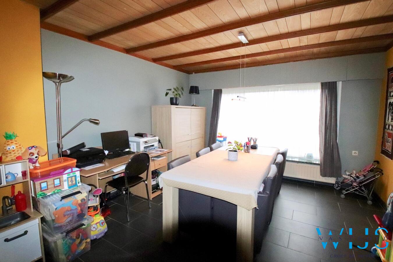 Praktische halfopen bebouwing met 3 slaapkamers te Rieme/ERTVELDE ! 