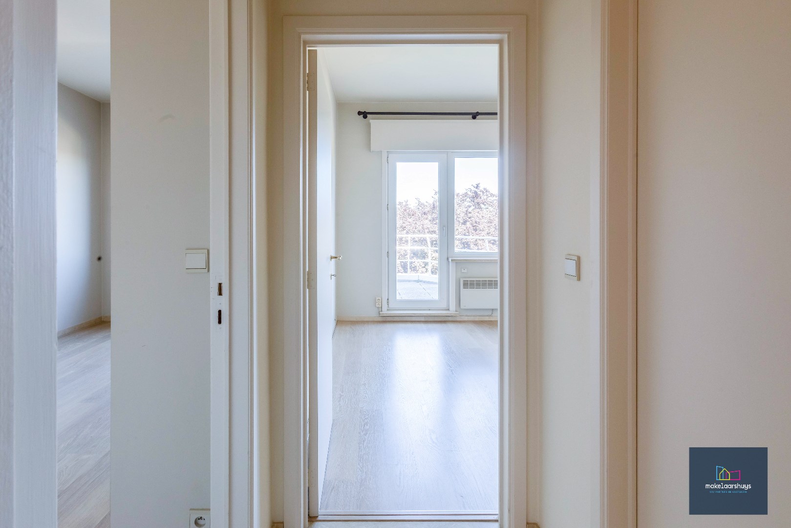 Gunstig gelegen 2slp. app. met zonnig terras ( 25m&#178;) nabij het Citadelpark 