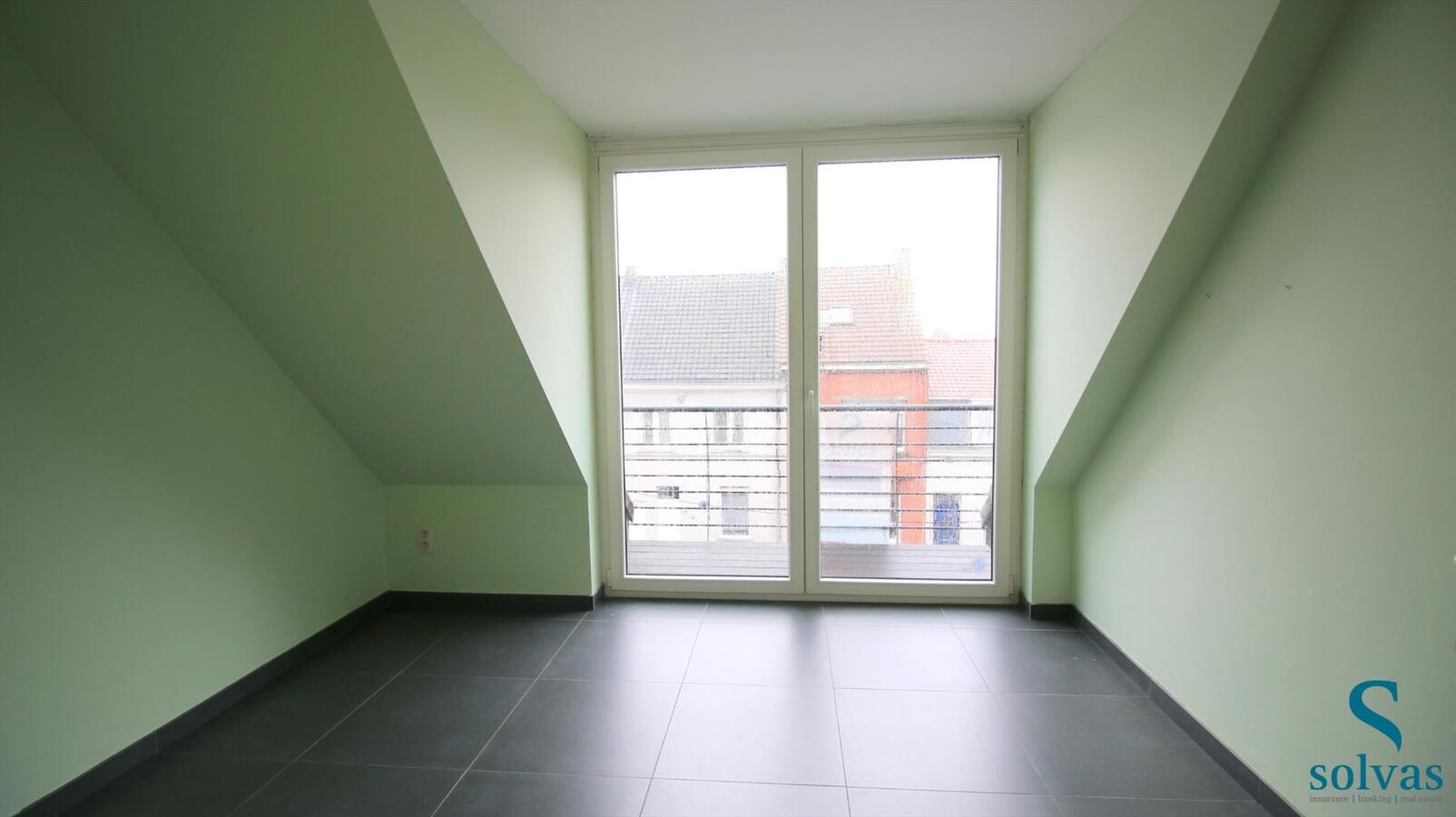 Verzorgd duplexappartement te Eeklo! 