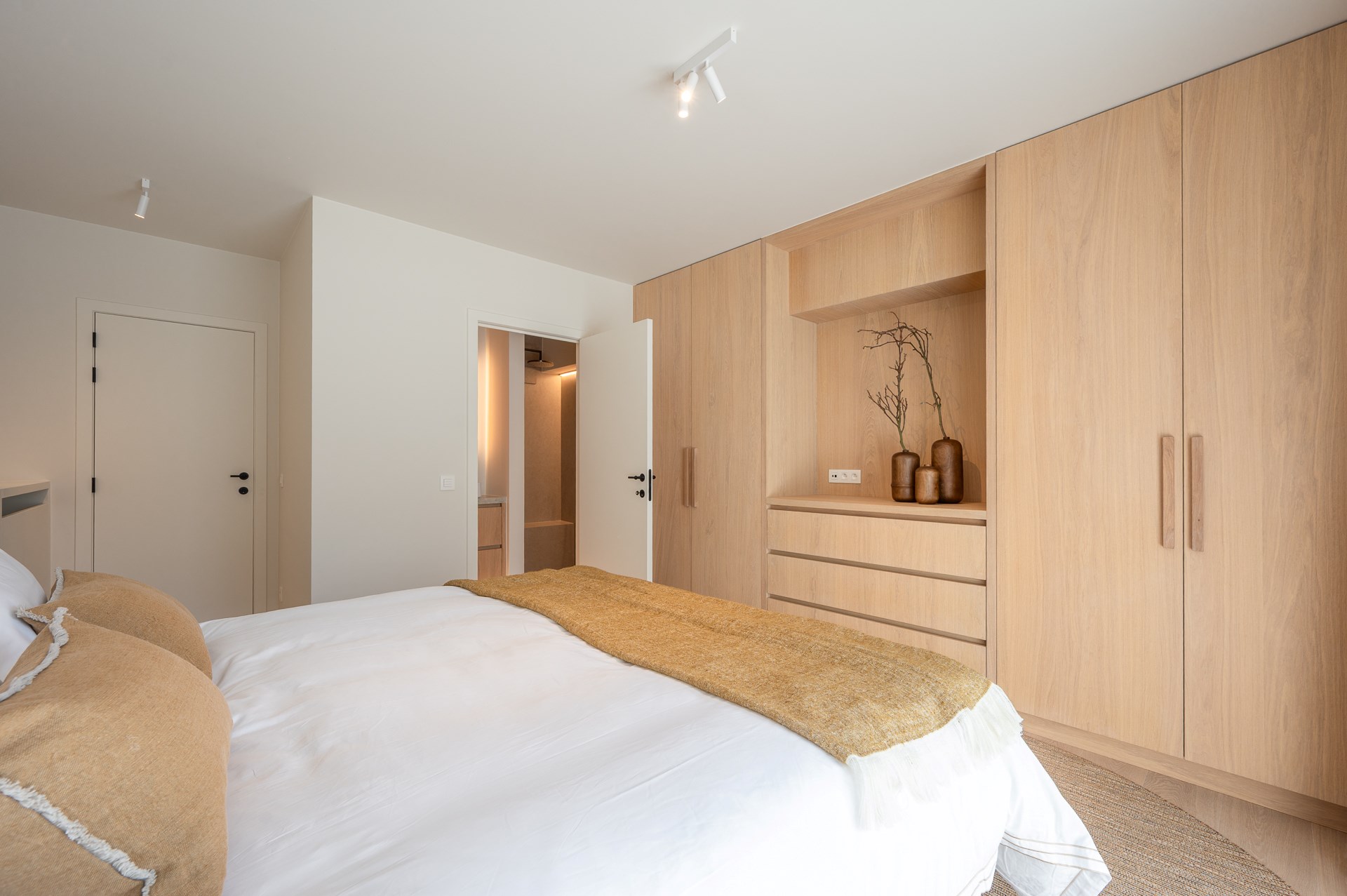 Luxueus gerenoveerd appartement met zeezicht in het Zoute. 