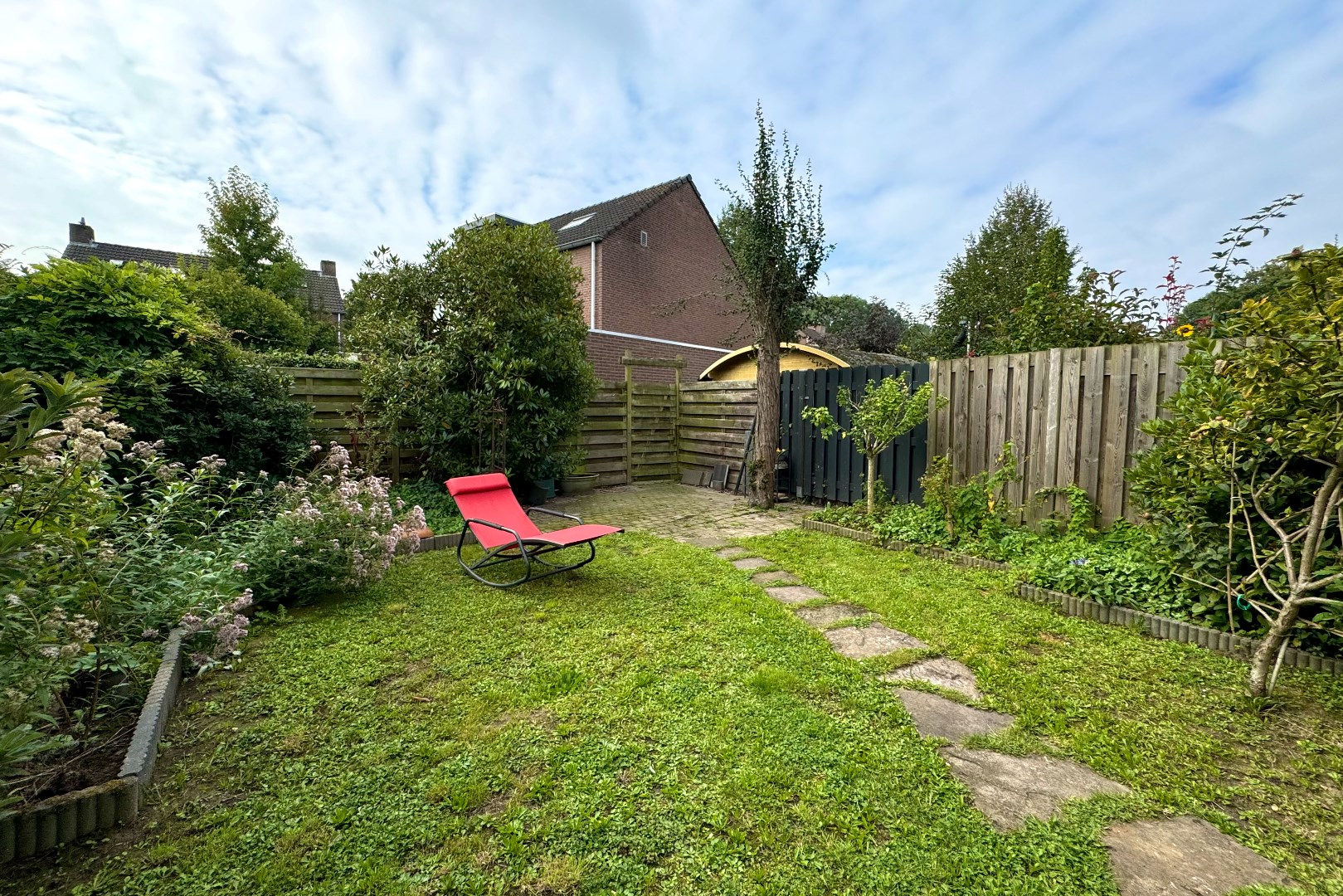 Semi-bungalow te koop in Sittard