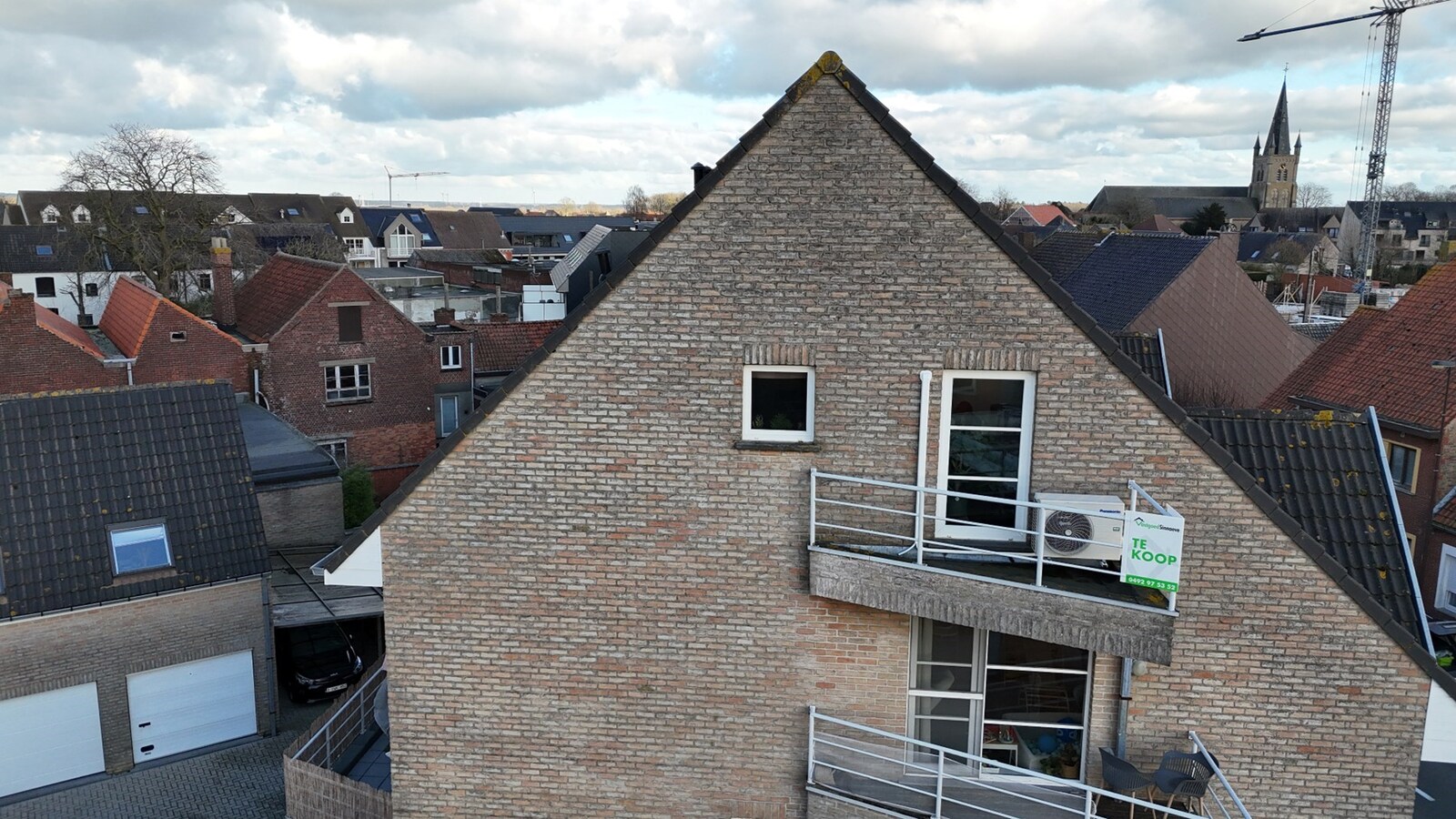 Instapklaar appartement met 2 slaapkamers te Aartrijke 