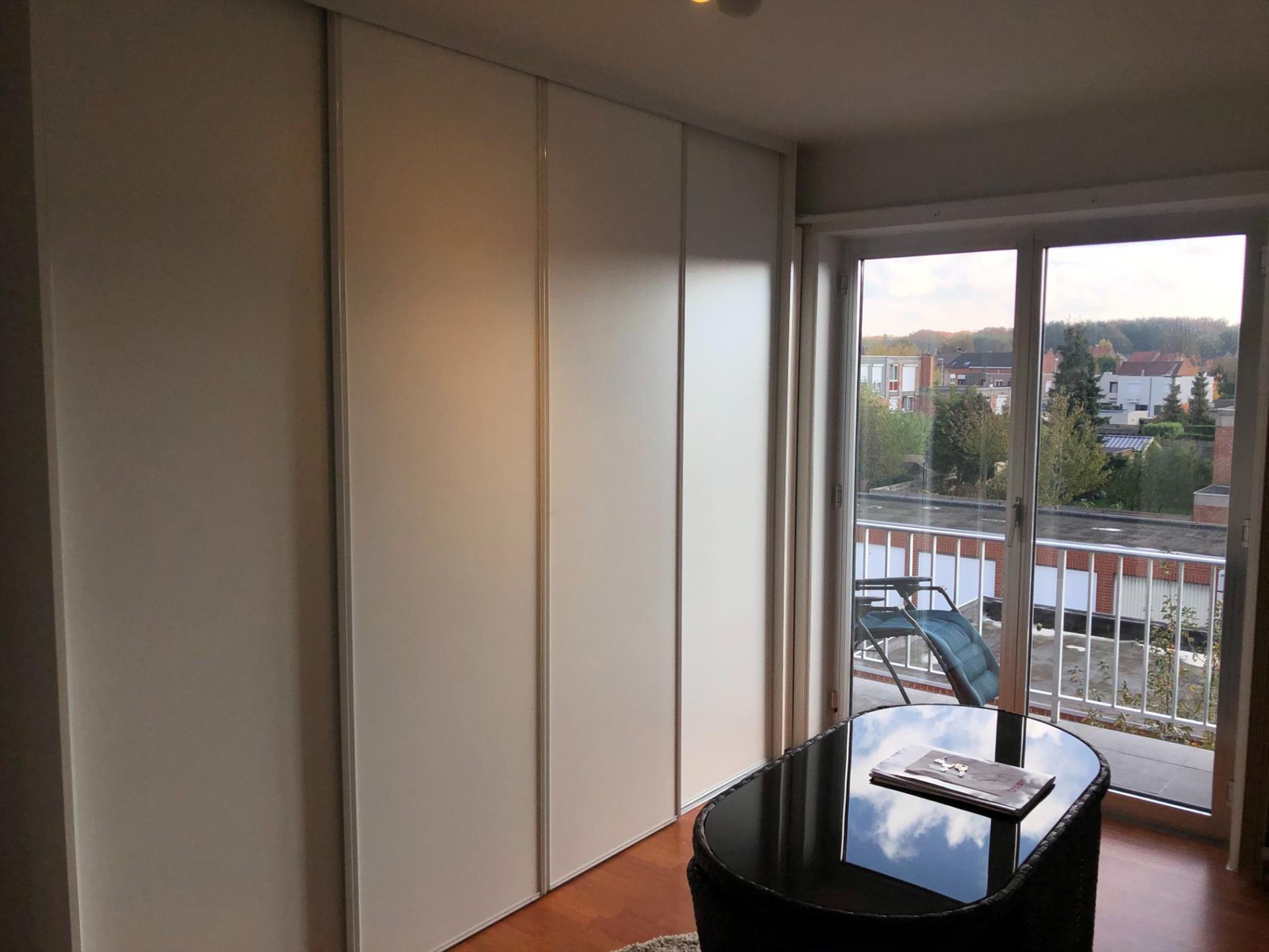 Gerenoveerd 2-slaapkamer appartement 