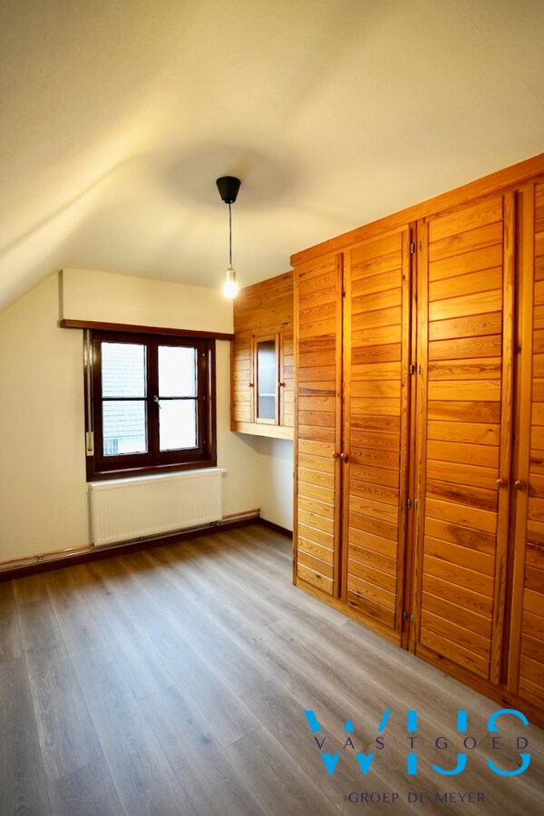 Landelijk gelegen woonhuis op 902m&#178; te ERTVELDE ! 