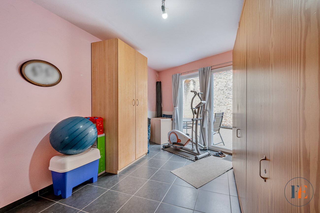 Woning/appartement met koer in het centrum van Destelbergen 