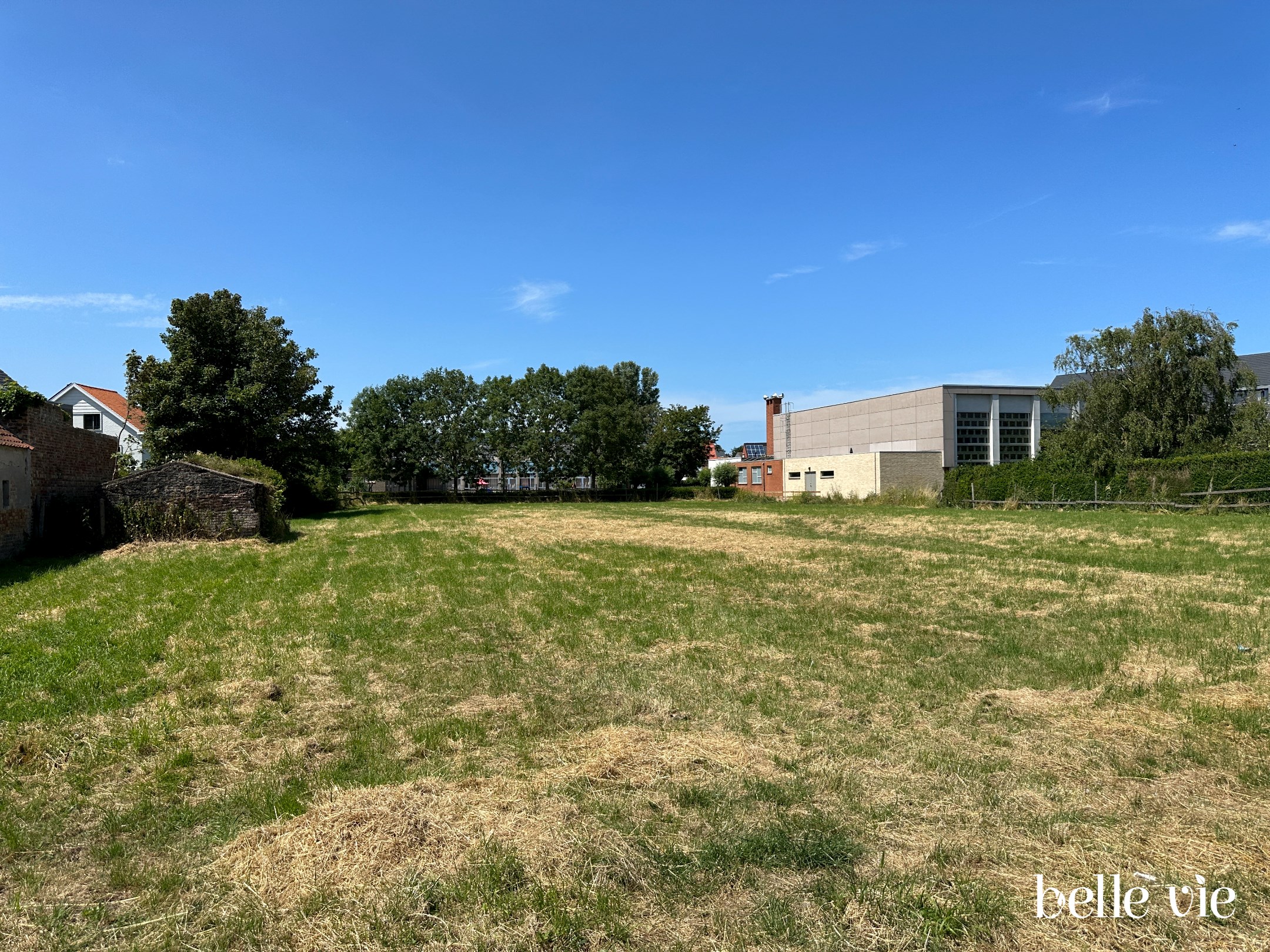 Luxewoningen met de nieuwste technieken, hartje Mariakerke ❤️! 