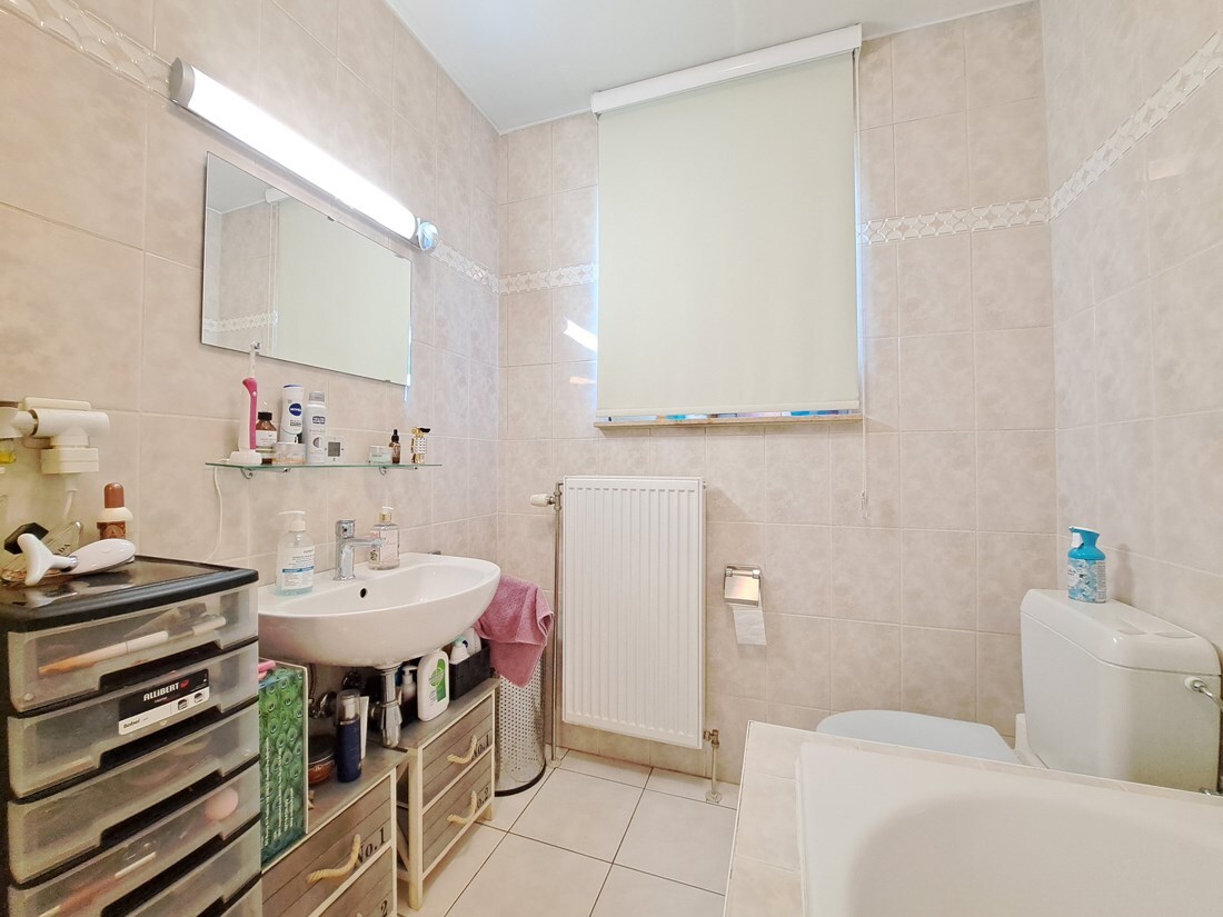 Gunstig gelegen gelijkvloers appartement te Houthalen 