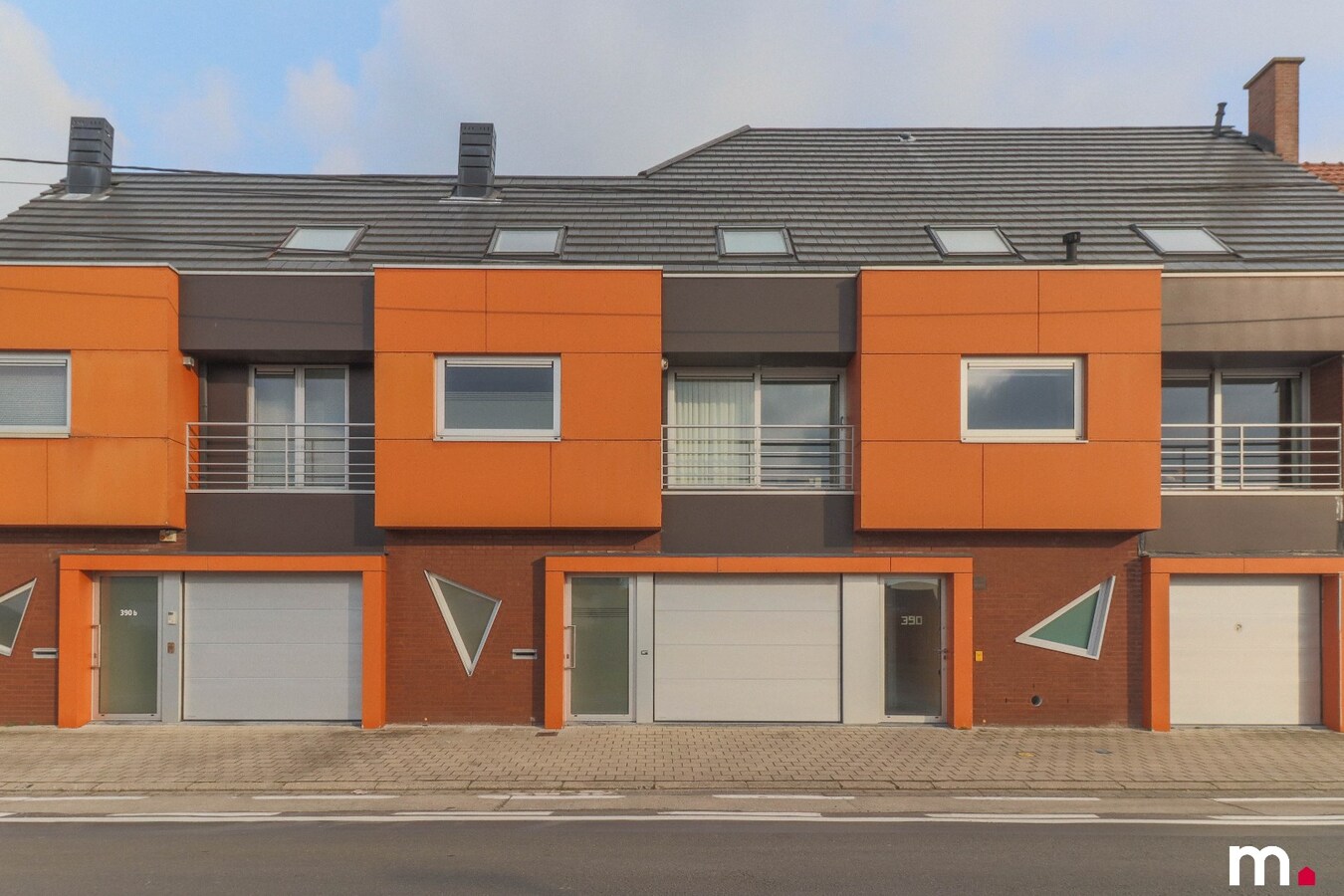 Energiezuinige woning met zeer vlotte verbinding op de grens Heule/Kortrijk 