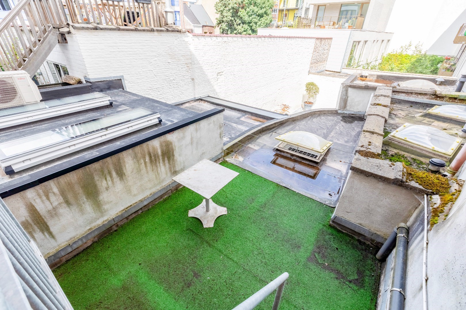 Ruime studio met terras in Gent 