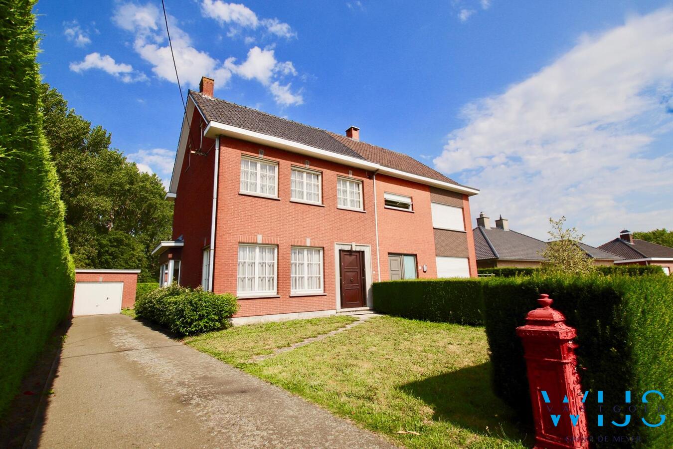 Schitterend gelegen woonhuis met 4 slaapkamers, CENTRUM ERTVELDE ! 