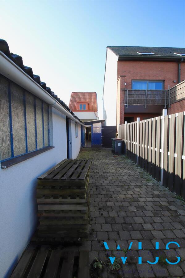 Gerenoveerd woonhuis op toplocatie in Zelzate! 