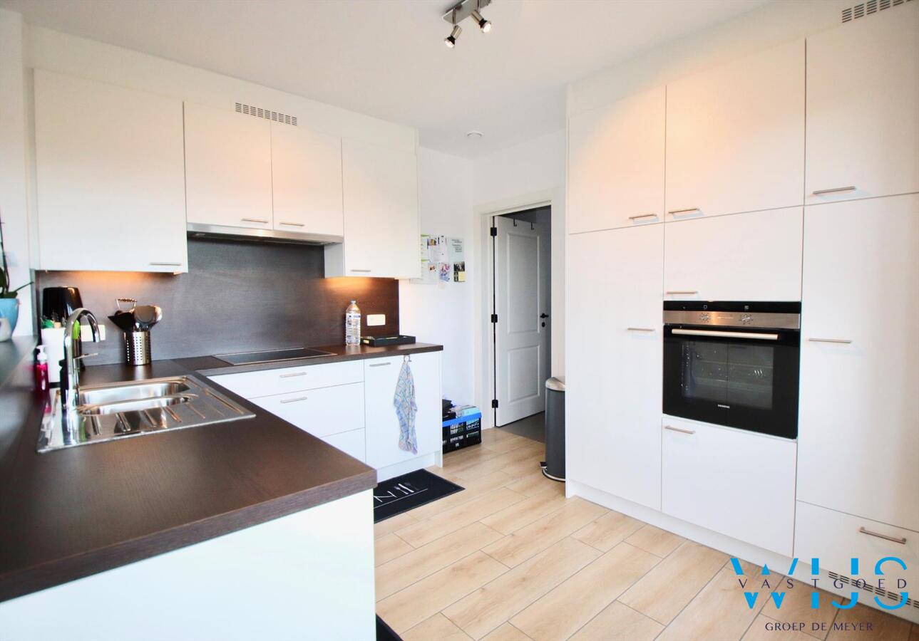 Prachtige duplex + garage in het rustige landelijke OOSTEEKLO 