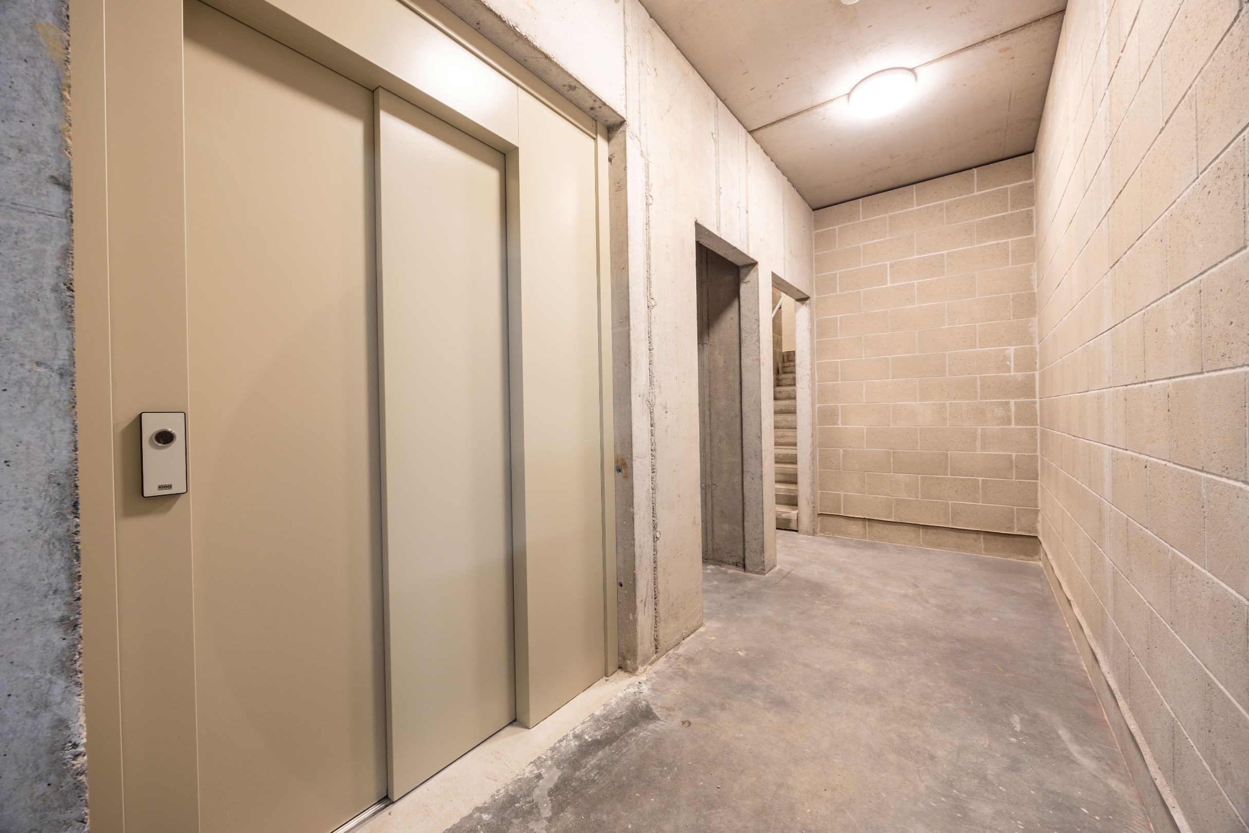 VILLA APPARTEMENT MET RUIME TUIN 