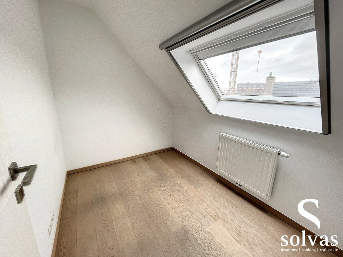 Luxueus duplex appartement met 3 slaapkamers in Res. Acacia 