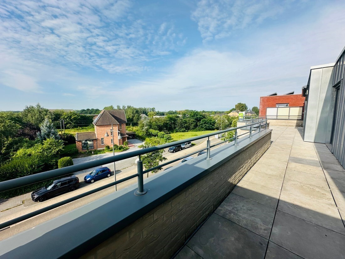Luxe penthouse appartement te Hasselt/Kermt 