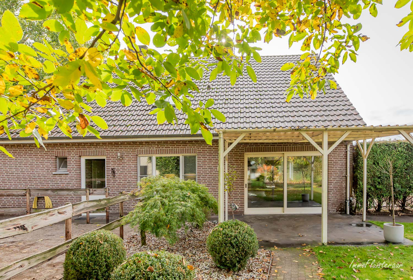 Rustieke woning met paardenfaciliteiten op ca. 1,3Ha te Weelde 