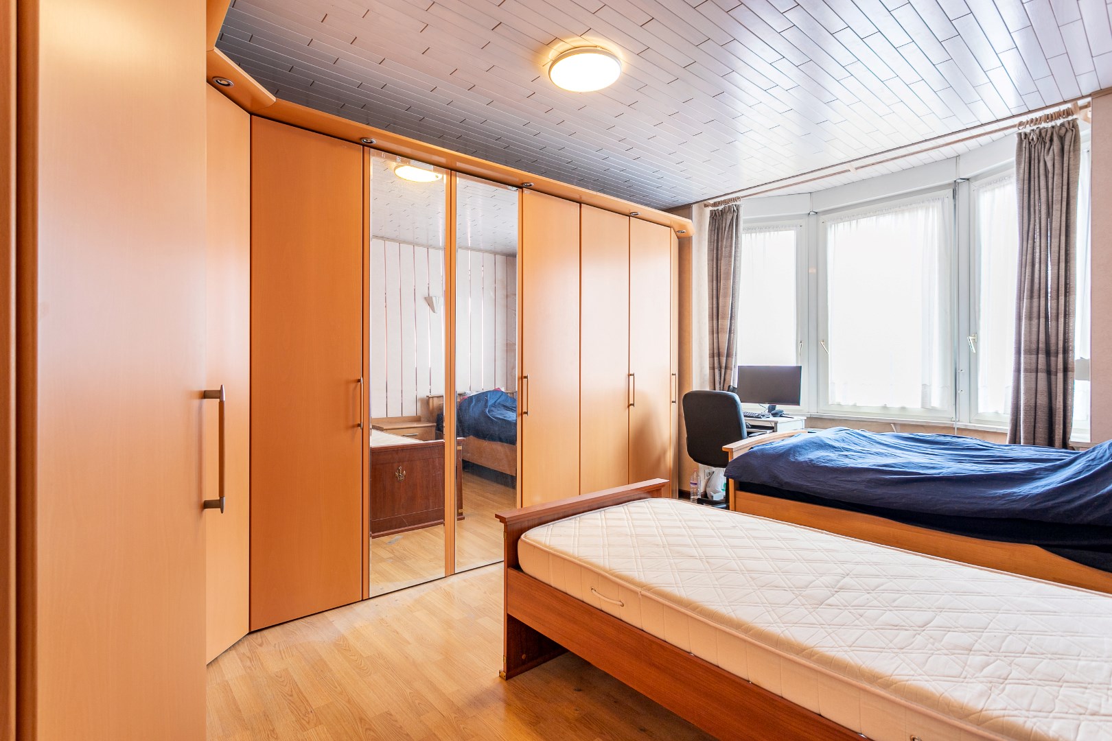 Ruime woning centrum Halle, 4 slpks en tuin 