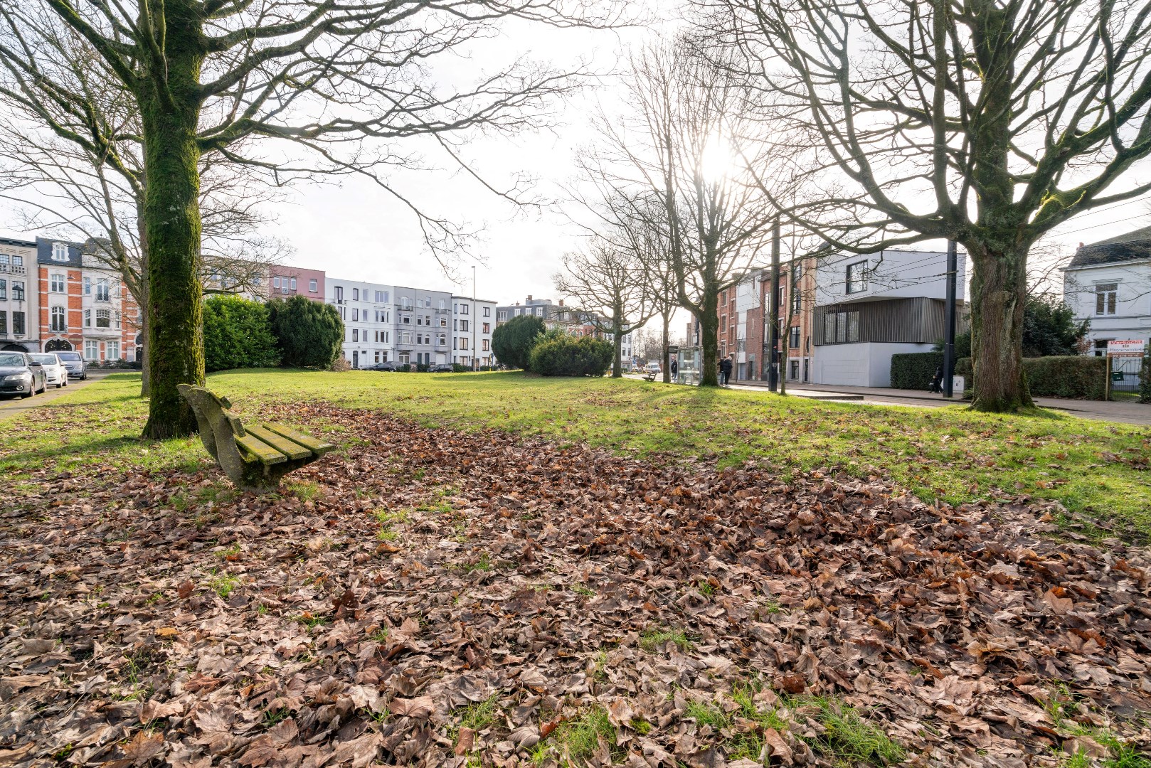 Te renoveren 2 slaapkamer appartement 