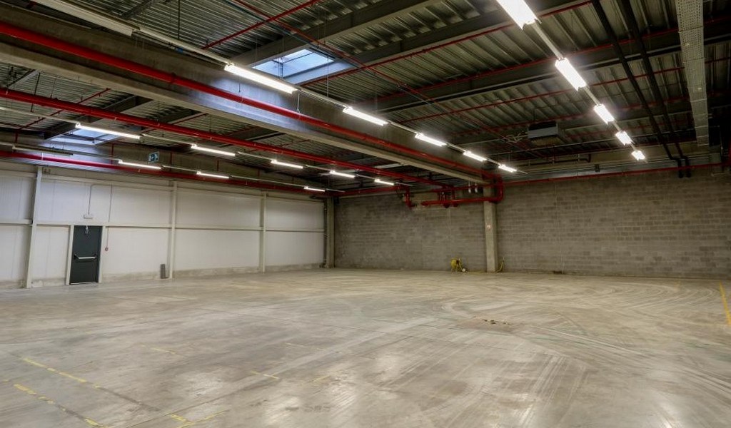 Magazijn te huur op logistieke site in Willebroek