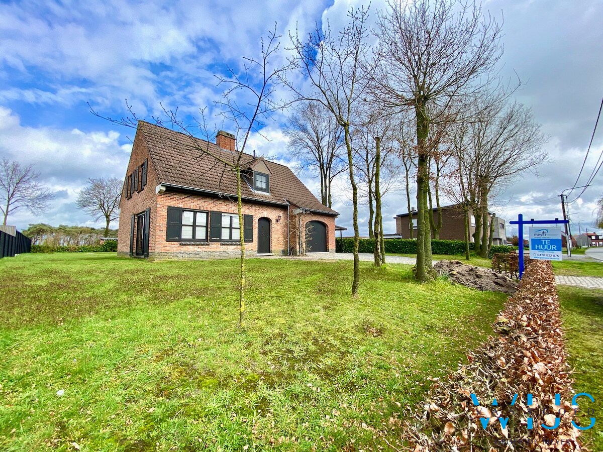Landelijk gelegen woonhuis op 902m&#178; te ERTVELDE ! 