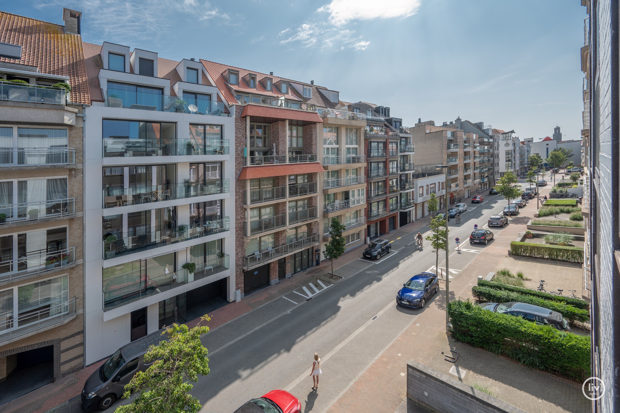 Gezellig, goed onderhouden 1 slaapkamerappartement centraal gelegen op de Leopoldlaan te Knokke. 