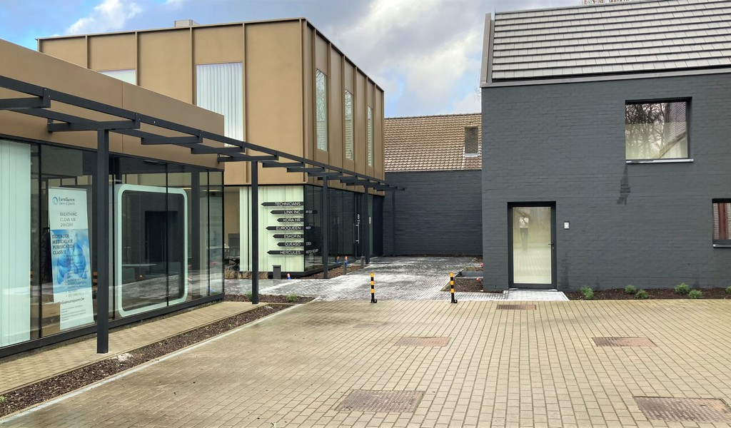 Full service kantoren in Business District in Destelbergen