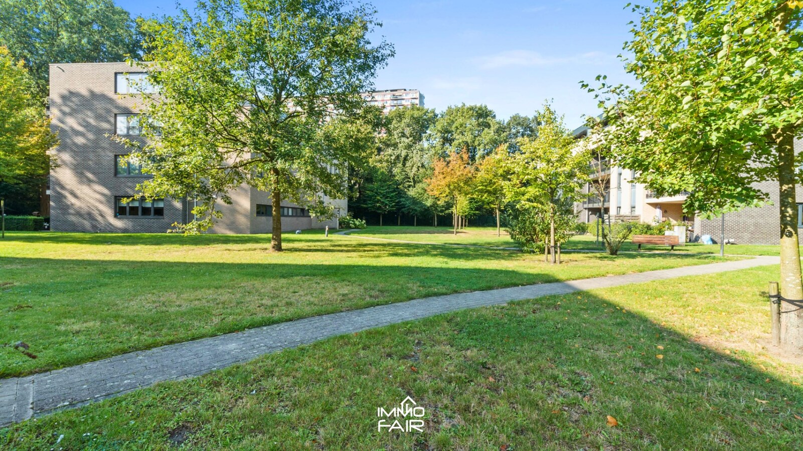 Instapklaar gelijkvloers appartement in een rustige, groene omgeving in Genk 