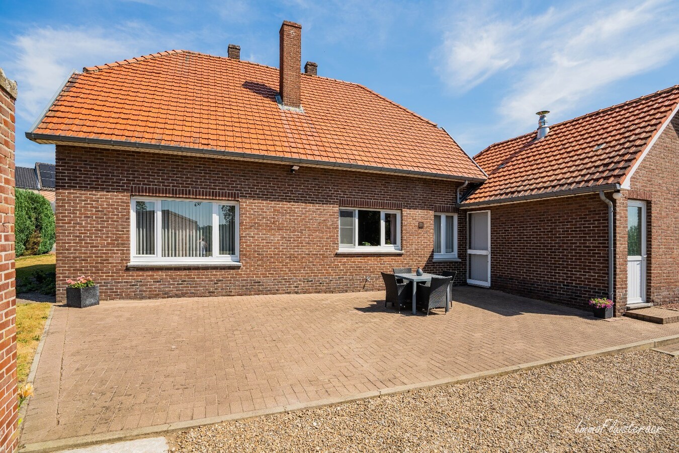 Charmante woning met stal en grond op ca. 1,63 ha te Opglabbeek (Oudsbergen) 