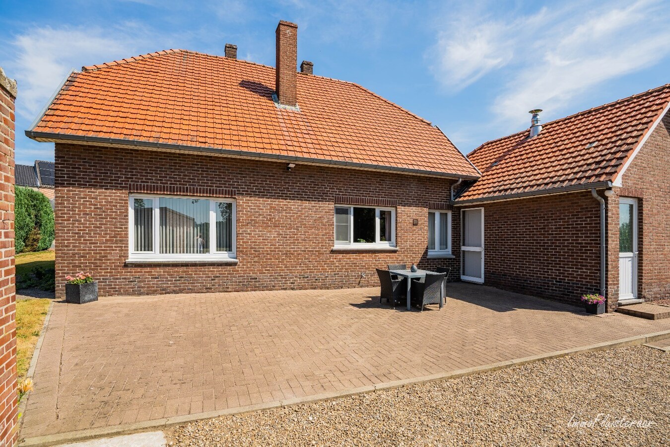 Charming house with stable and land of approximately 1.63 hectares in Opglabbeek (Oudsbergen) 