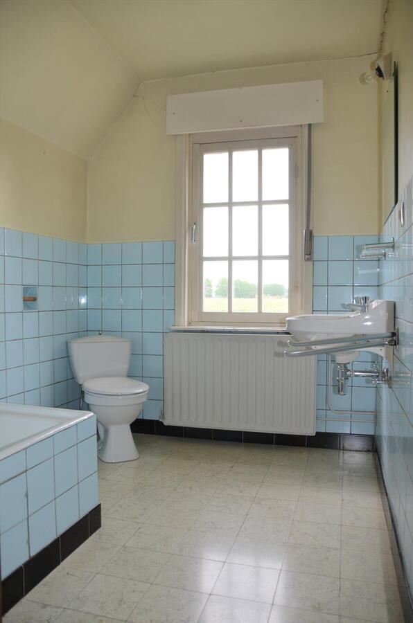 Charmante woning met ruime schuur op een perceel van maar liefst 2198 m&#178; 