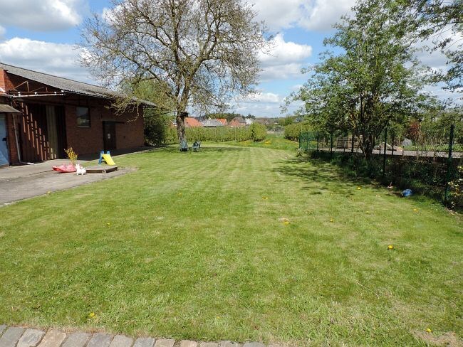 Charming renovated farmhouse on approximately 29 acres in Waanrode (Kortenaken). 