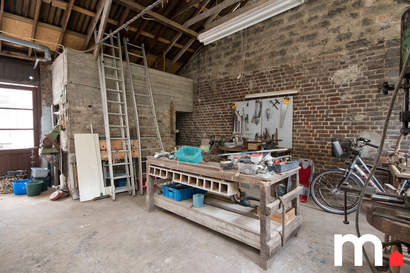 Ruime, centraal gelegen woning te Heule ! 