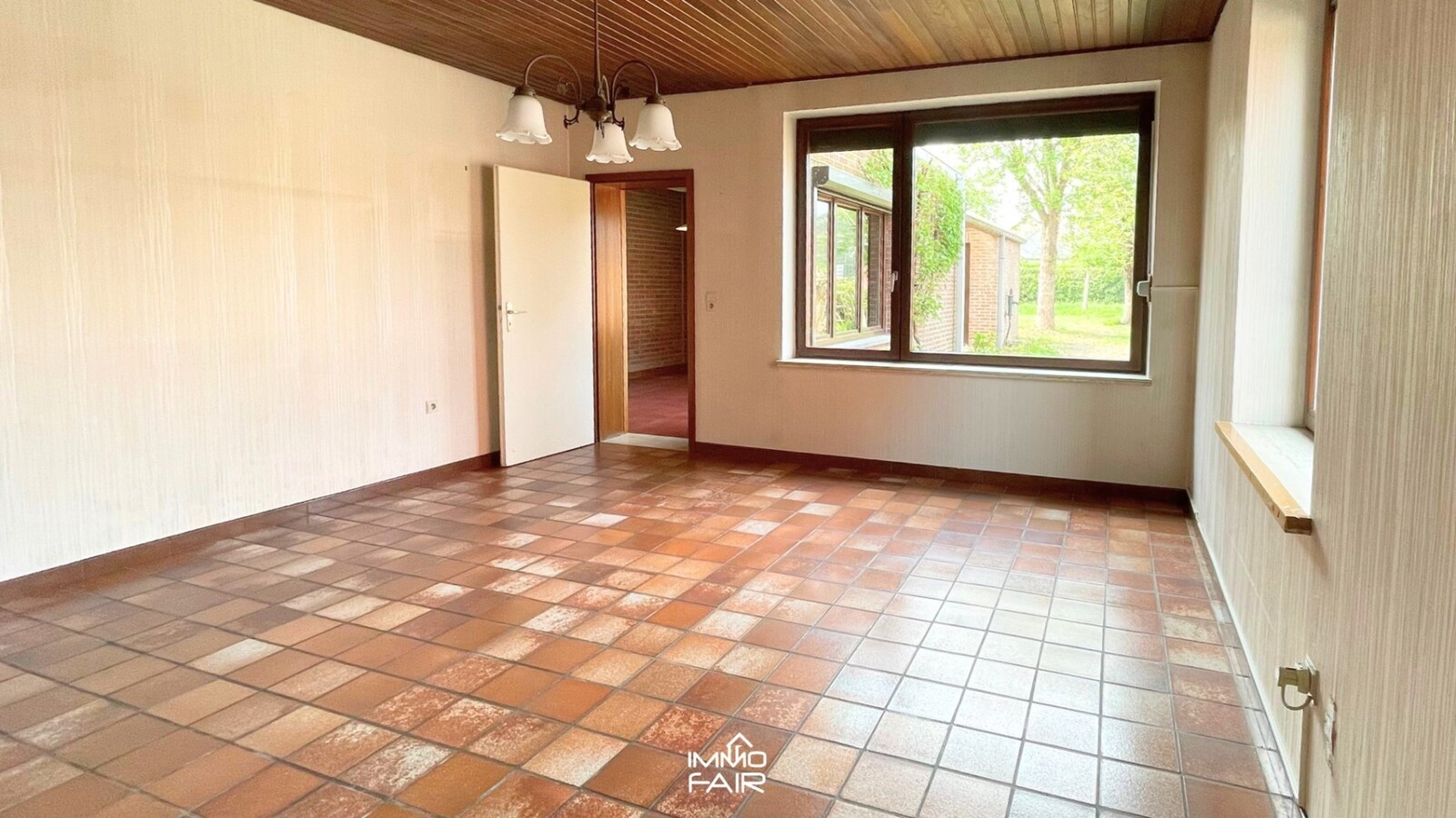 Ruime, budgetvriendelijke gezinswoning op perceel van 752 m&#178; 