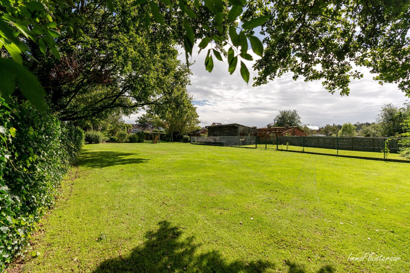 Ferme authentique avec b&#226;timent stable sur environ 3 290 m2 &#224; Balen (Possibilit&#233; d&#39;achat de terrains adjacents) 