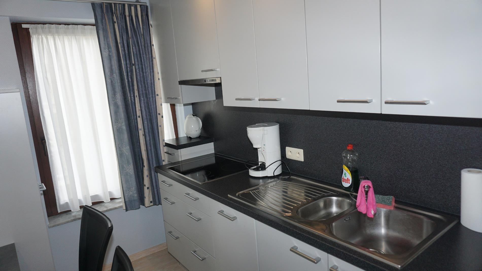 GEMEUBELD APP. MET 2 SLPS MET TERRAS EN PRACHTIG ZICHT OP JACHTHAVEN 
