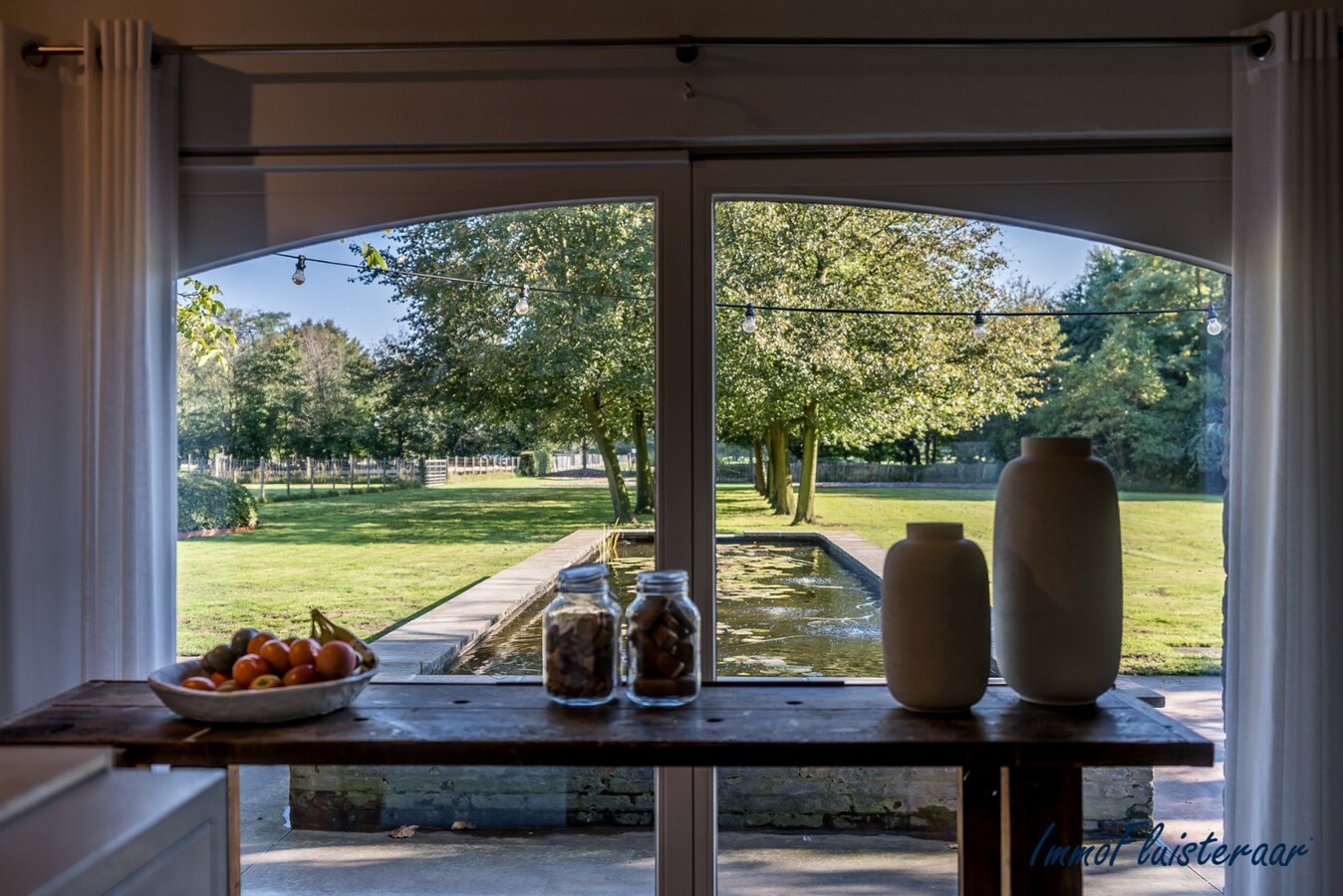 Uitzonderlijk gerenoveerd landhuis op een perceel van 3,9 ha te Geel 