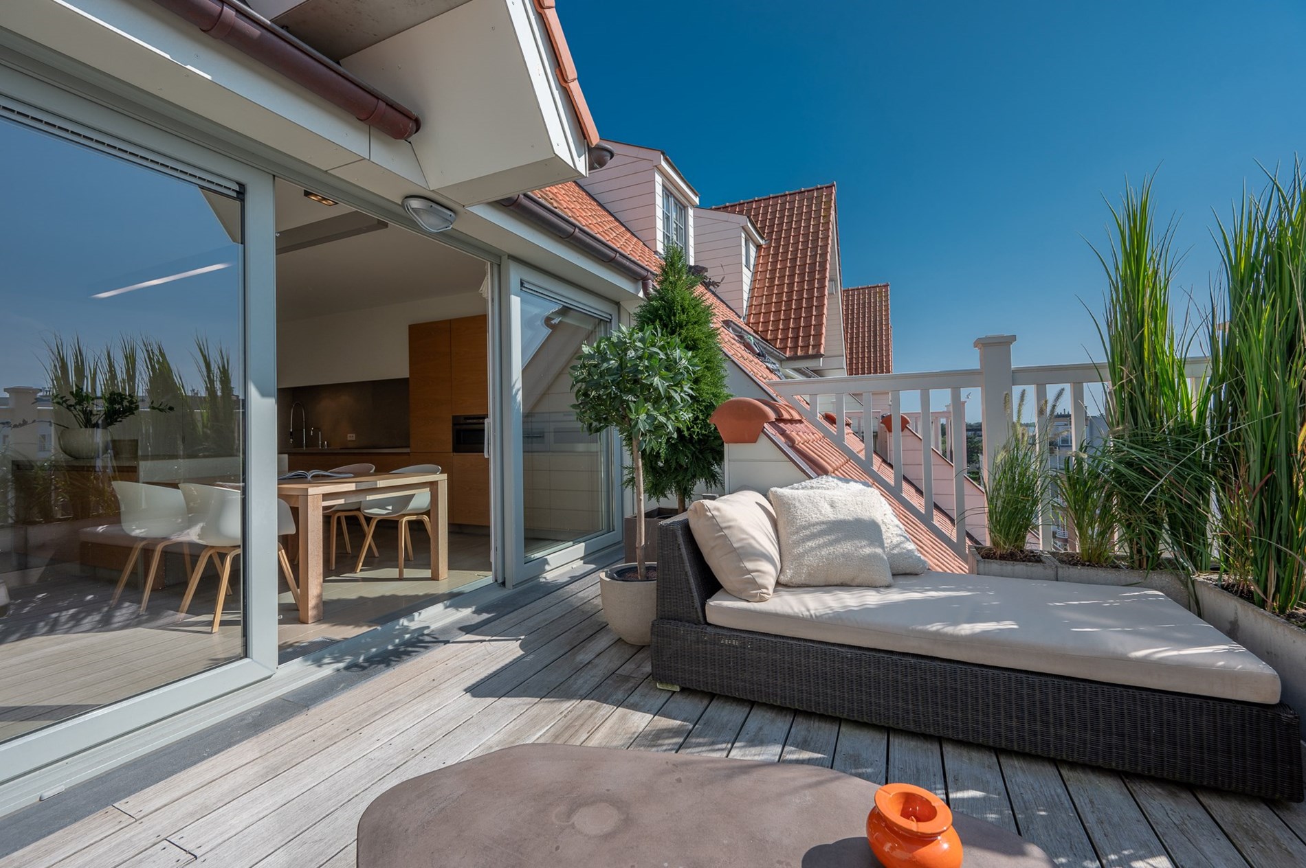 Appartement avec 2 chambres &#224; coucher et des terrasses situ&#233; au Zoutelaan &#224; Knokke. 