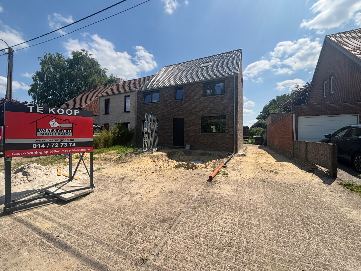 Ruime cascowoning met 4 slpk. op zuidgericht perceel van 9a 35ca in Mol 