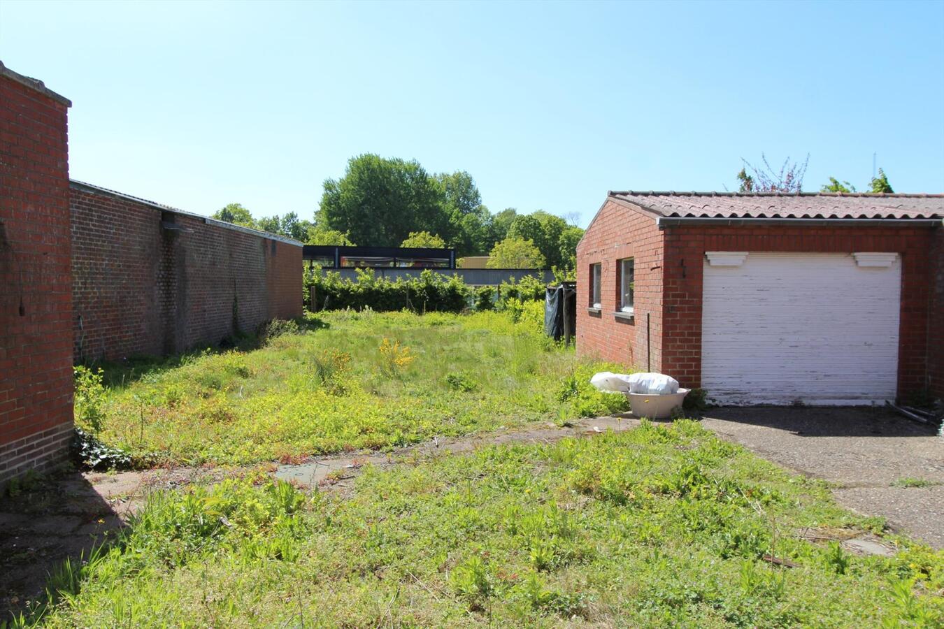 Woning met 3 slaapkamers en garage te Koekelare 