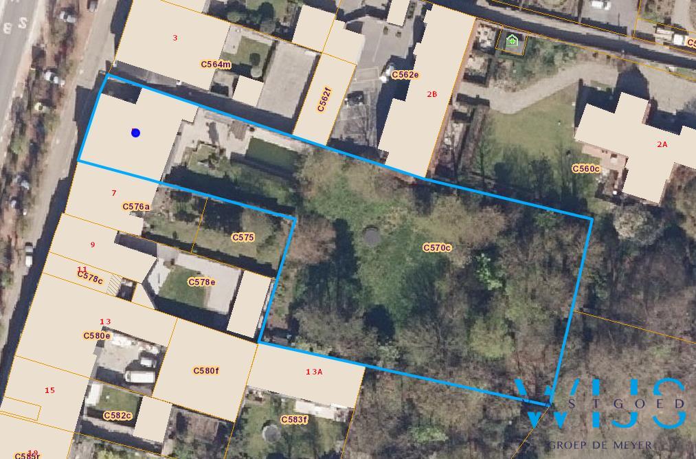 Karaktervolle dokterswoning op 3.106m&#178; in CENTRUM ERTVELDE 