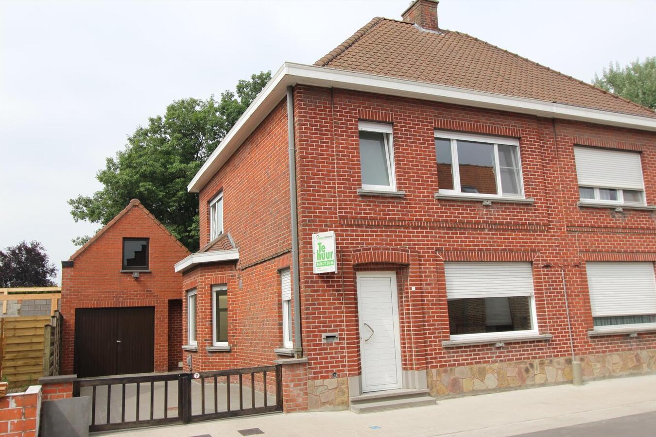 Woning met 3 slaapkamers en garage te Ardooie 