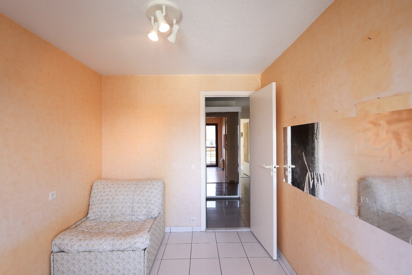 Appartement spacieux et ensoleill&#233; avec 2 chambres &#224; coucher &#224; la Res. Plaza II 