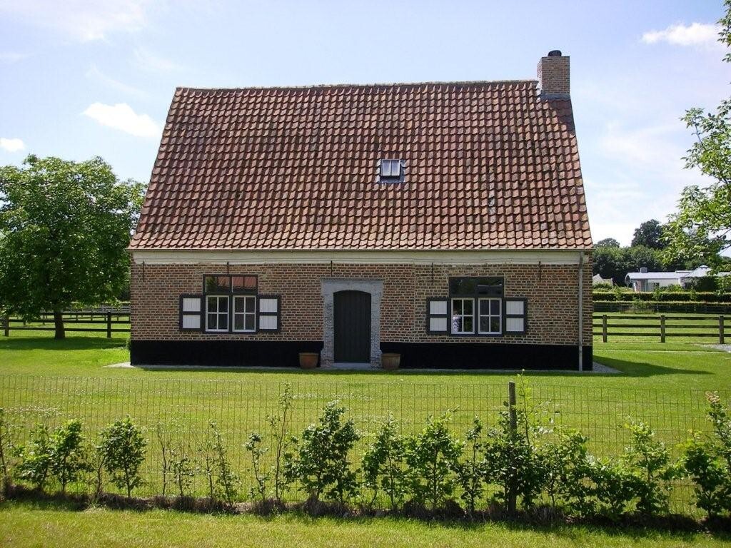 Luxueus hippisch complex op ruim ca. 2,5ha tussen Gent en Aalter 