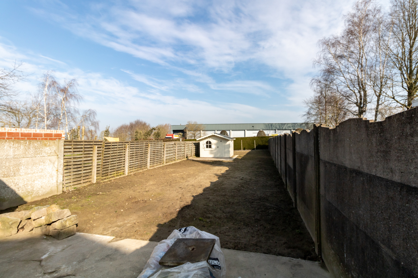 Woning met 4 slaapkamers en garage te Zarren 