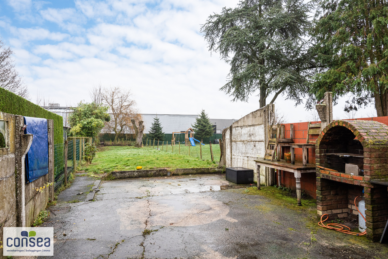 Bel-&#233;tage woning met ruime tuin 