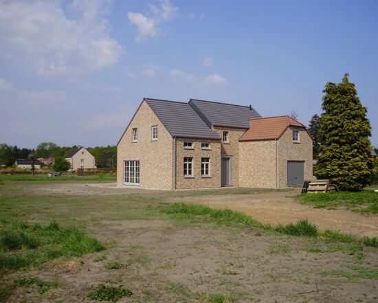 Villa sold in Betekom