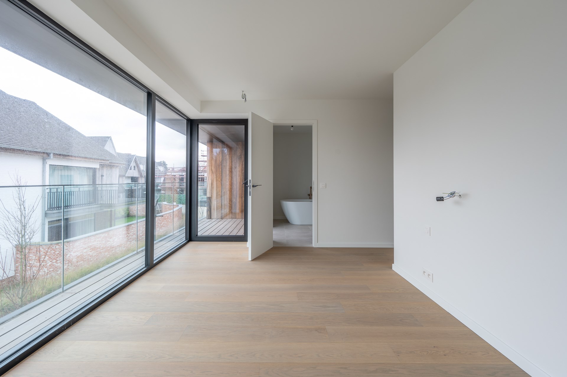 Luxe nieuwbouwwoning in het prestigieuze nieuwbouwproject &#39;zoute schorre&#39;. 