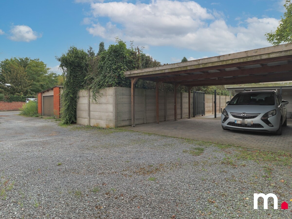 Prachtige herenwoning met 5 slaapkamers, tuin en uitweg! 