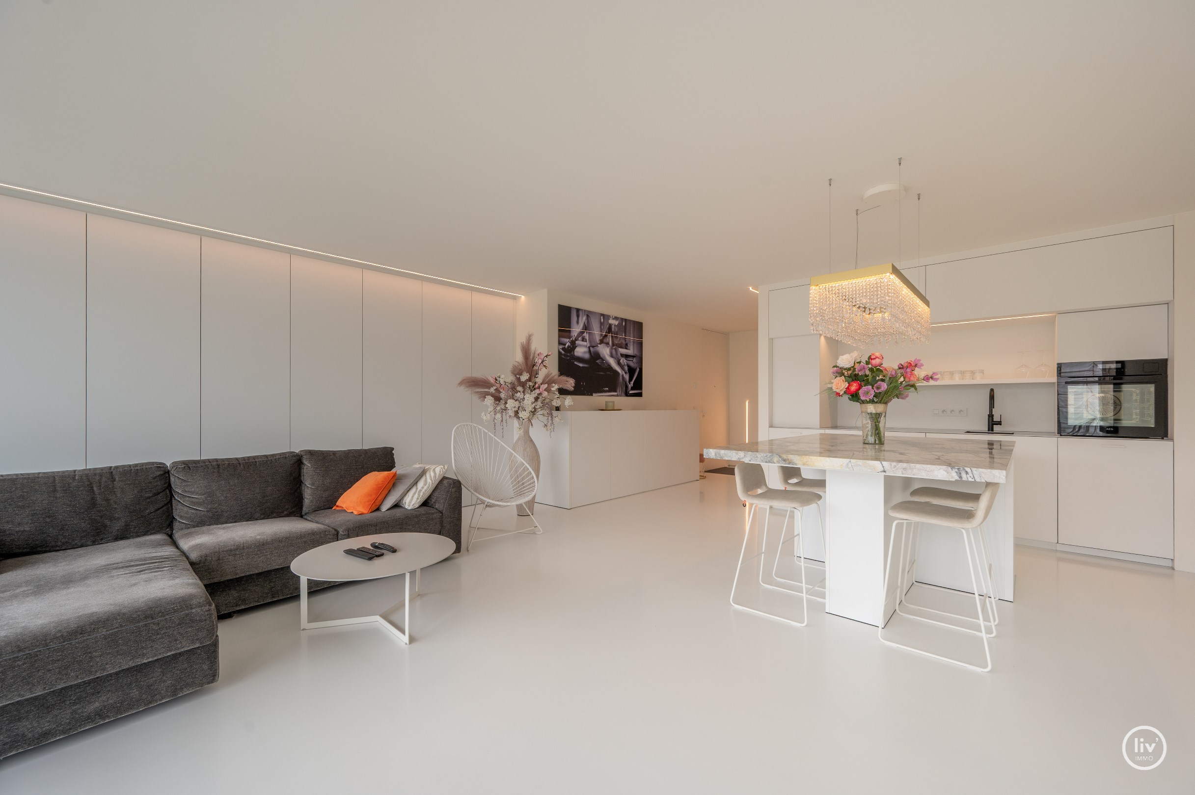 Dit prachtige appartement met panoramisch uitzicht is gelegen in Heist-aan-Zee en is gebouwd in het jaar 2020 op wandelafstand van de Zeedijk-Albertstrand (SALT-project) . 